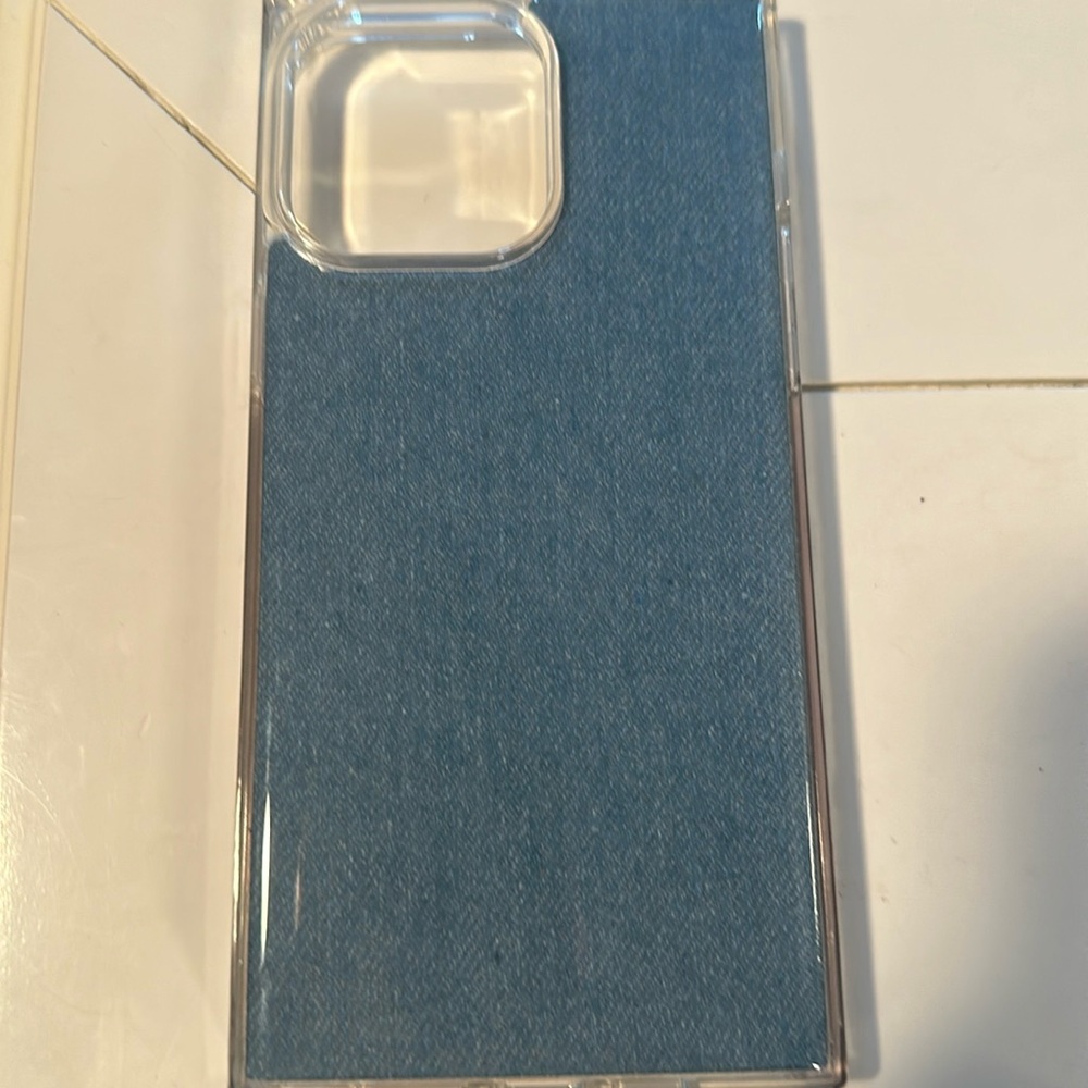Flaunt iPhone 14 Pro Max Case